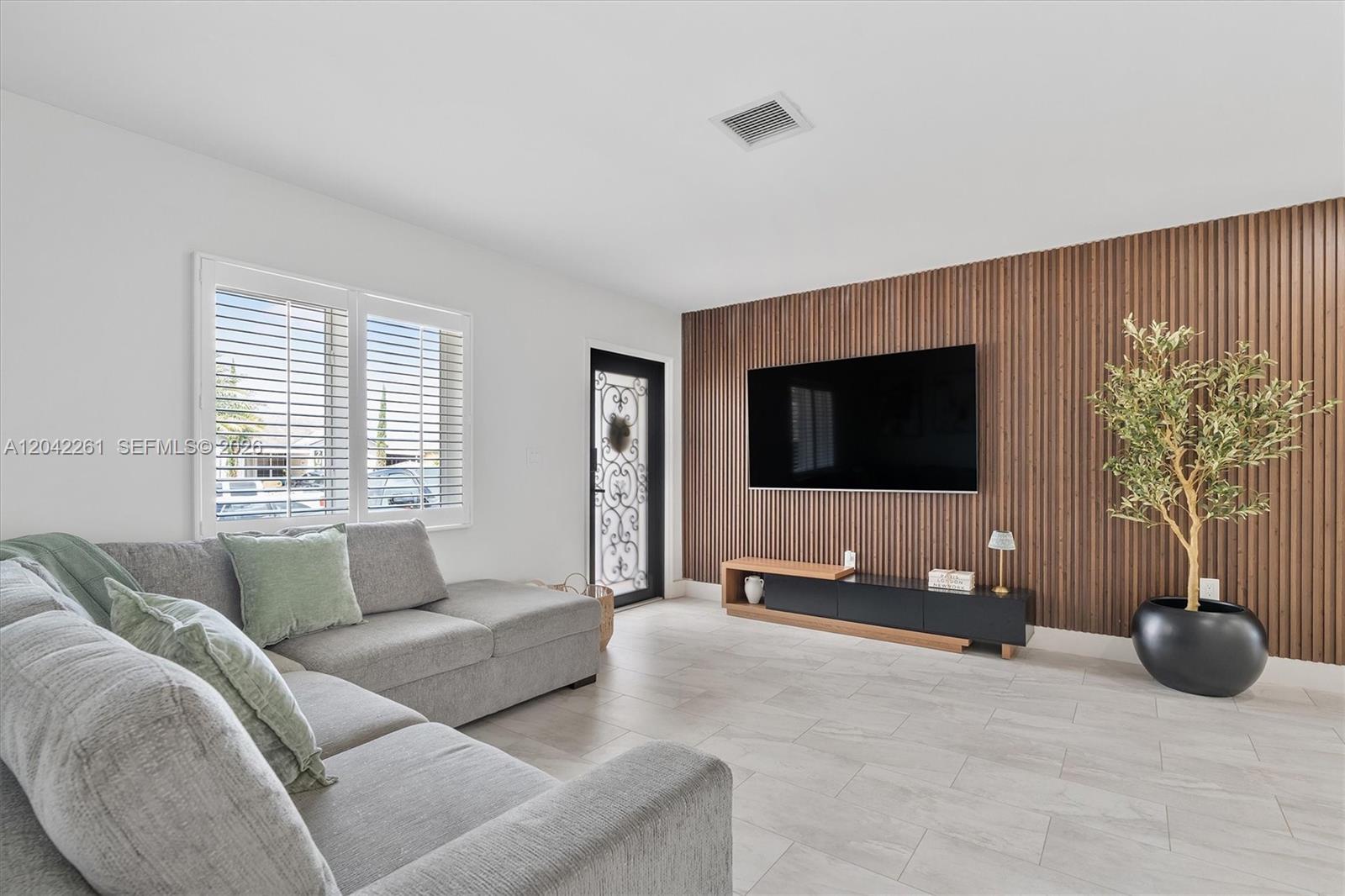 20917 Southwest 125th Avenue Road Miami, FL 33177 - Photo 8 of 59