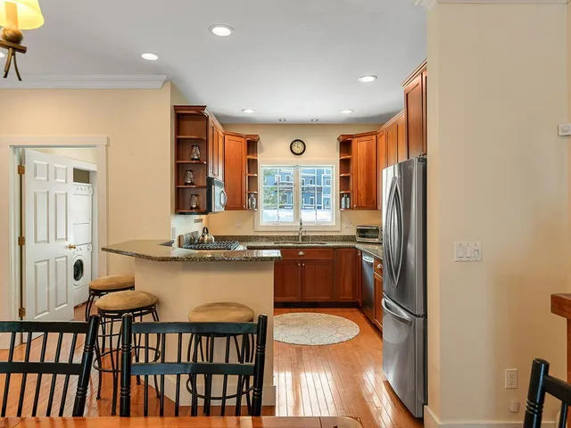 $795,000 | 53 Amber Way, Unit B3, Warren, VT 05674