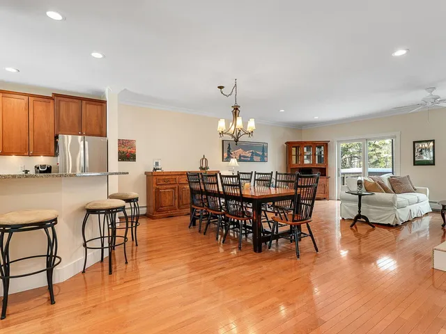 $795,000 | 53 Amber Way, Unit B3, Warren, VT 05674