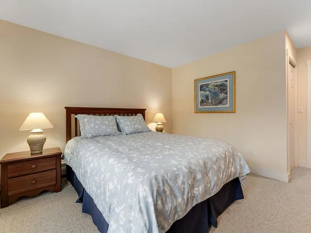 $795,000 | 53 Amber Way, Unit B3, Warren, VT 05674