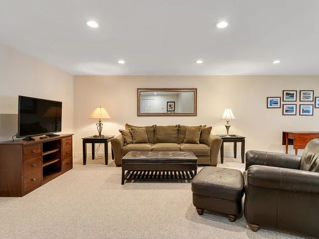 $795,000 | 53 Amber Way, Unit B3, Warren, VT 05674