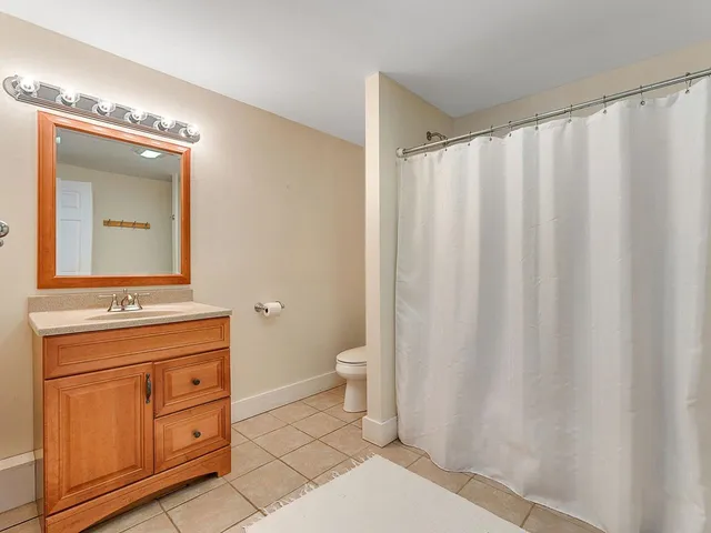 $795,000 | 53 Amber Way, Unit B3, Warren, VT 05674