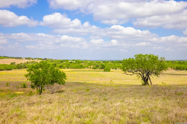 $950,000 | 12017 Farm To Market 20, Kingsbury, TX 78638