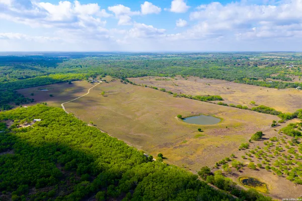 $950,000 | 12017 Farm To Market 20, Kingsbury, TX 78638