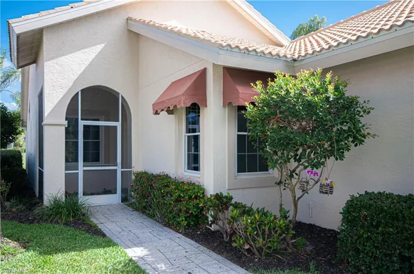 $429,900 | 13521 Southampton Drive, Bonita Springs, FL 34135