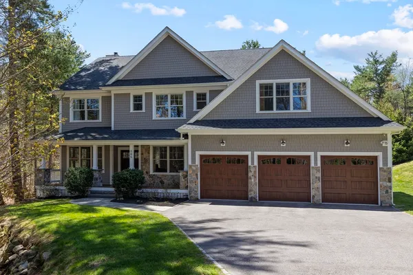 $1,799,900 | 205 Pond Street, Hopkinton, MA 01748