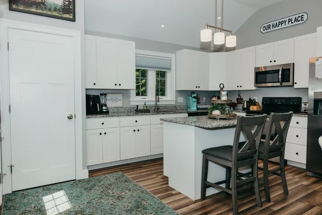 $419,900 | 2 Jameson Drive, Bridgton, ME 04009