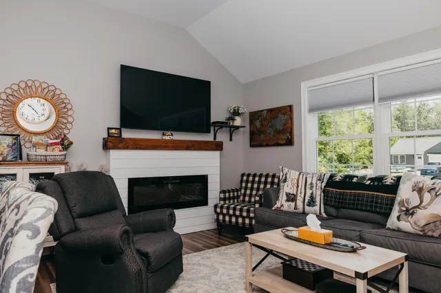 $419,900 | 2 Jameson Drive, Bridgton, ME 04009