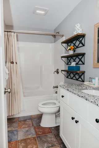 $419,900 | 2 Jameson Drive, Bridgton, ME 04009