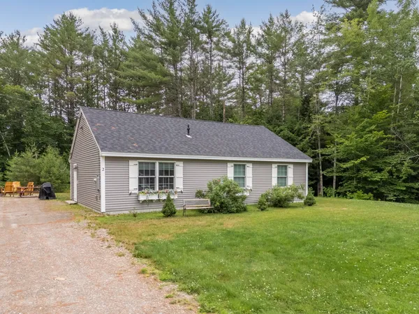 $399,000 | 2 Jameson Drive, Bridgton, ME 04009