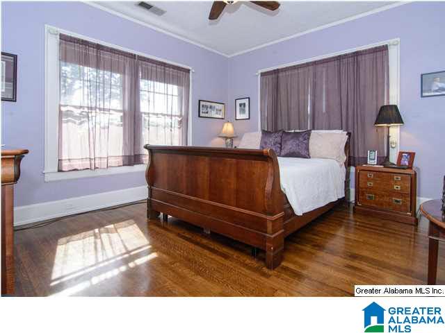 914 Linwood Road Birmingham, AL 35222 - Photo 4 of 32