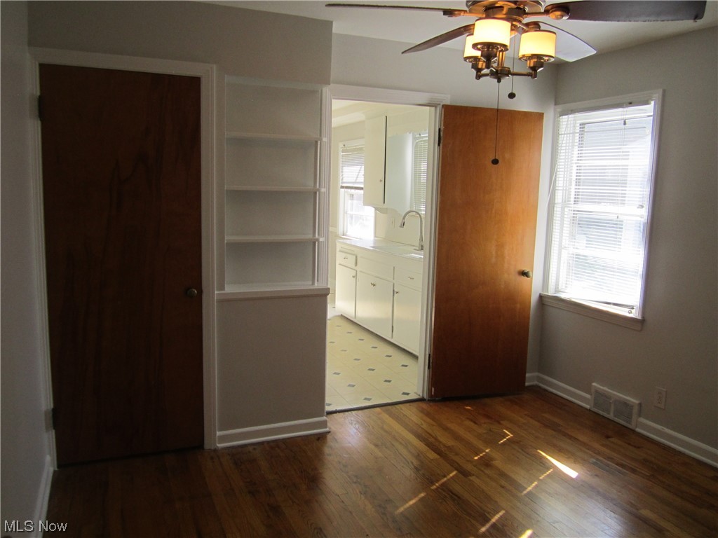 3812 Warrendale Road Cleveland, OH 44118 - Photo 18 of 32 Bedroom off kitchen could be a dining room