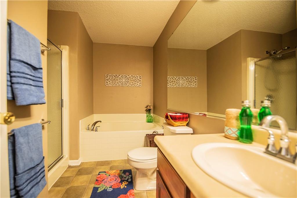 4220 Raintree Road Indianapolis, IN 46234 - Photo 22 of 36