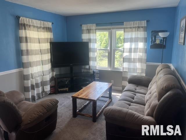 2549 South 5th Street Springfield, IL 62703 - Photo 3 of 23