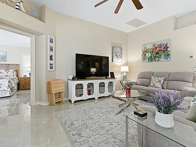 $550,000 | 1726 Madero Drive, The Villages, FL 32159