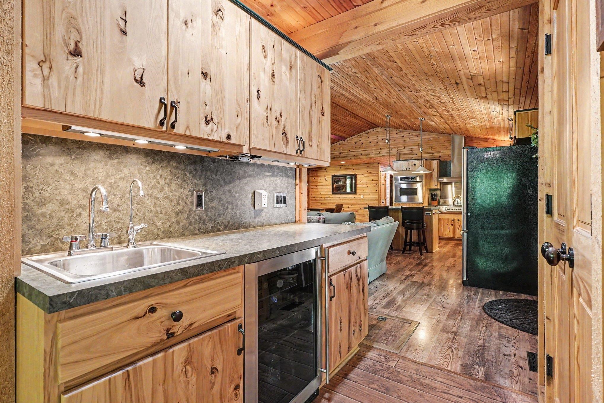1026 Birch Ridge Road Gladwin, MI 48624 - Photo 16 of 43