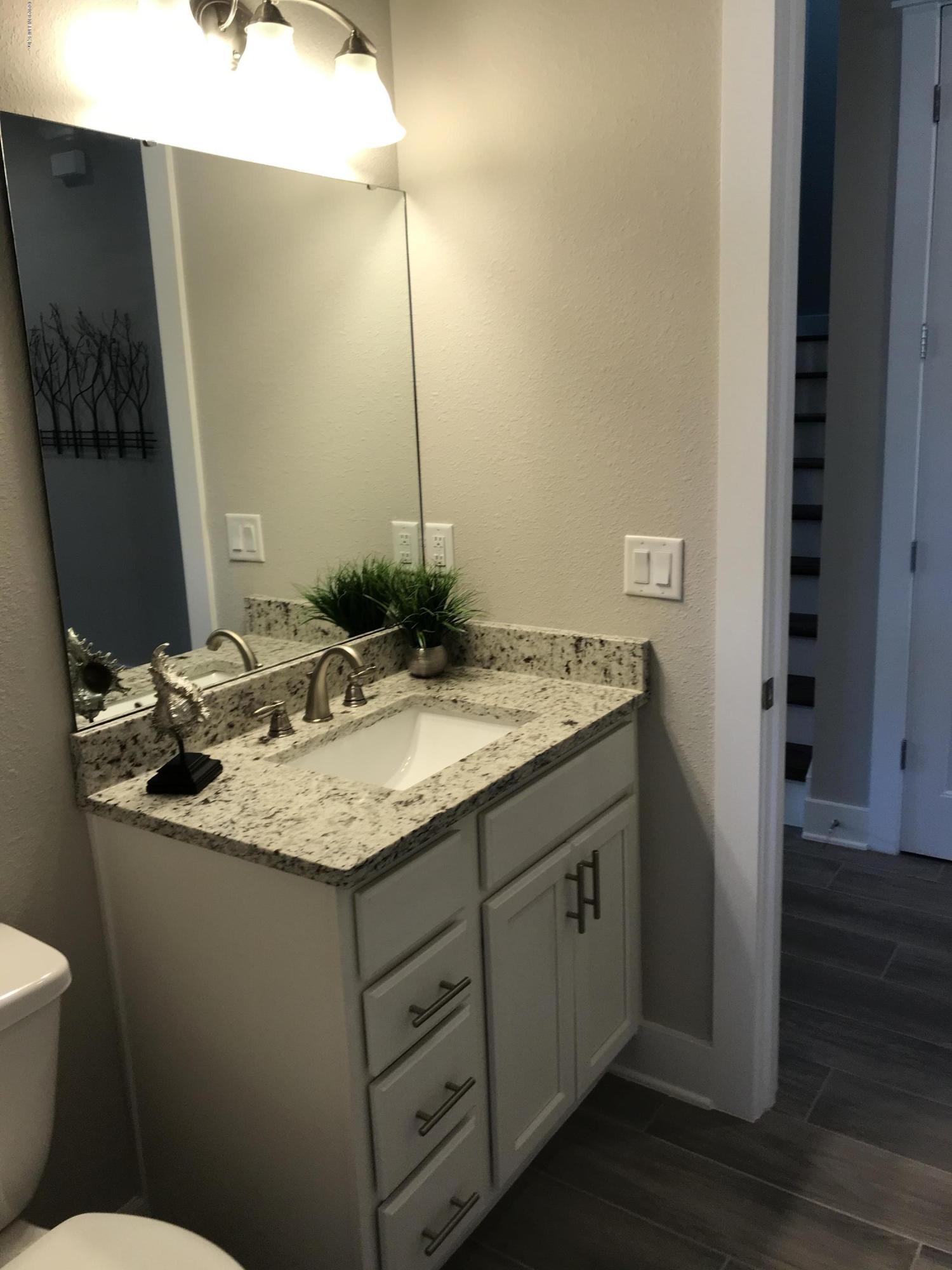 1701 Riley Street Jacksonville Beach, FL 32250 - Photo 10 of 43 %ceVnBN6RPOniBsFXduYSQ
