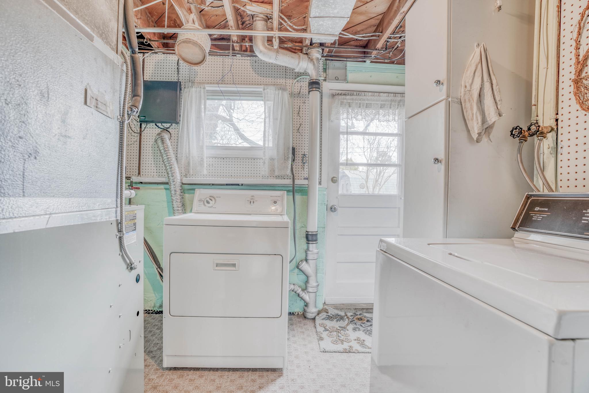 9113 Orbitan Road Baltimore, MD 21234 - Photo 30 of 36 Laundry Room