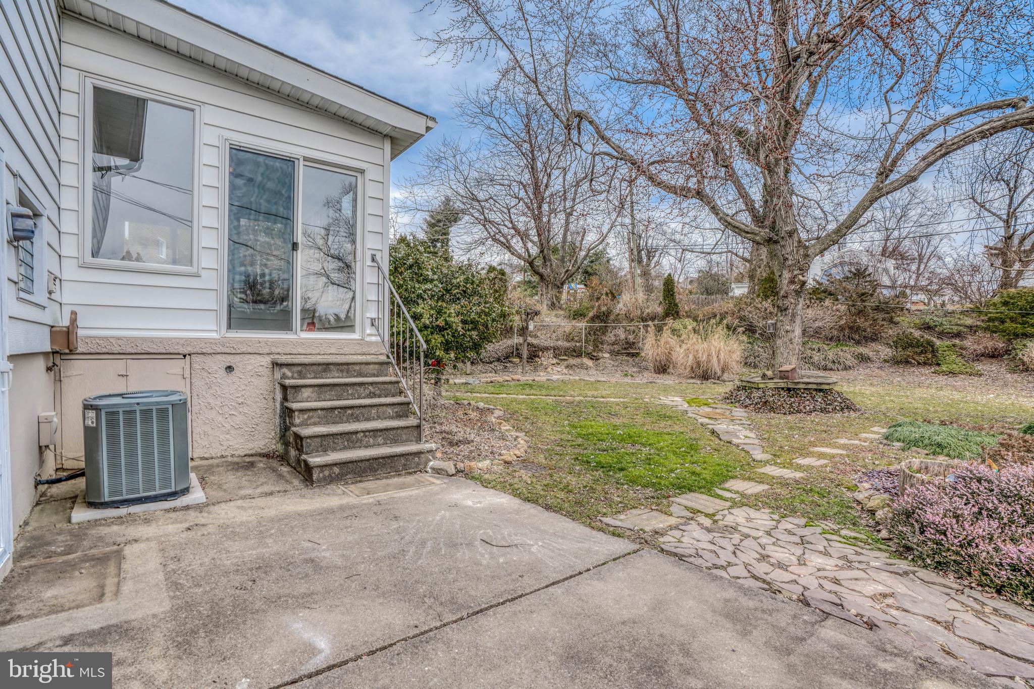 9113 Orbitan Road Baltimore, MD 21234 - Photo 36 of 36 Patio