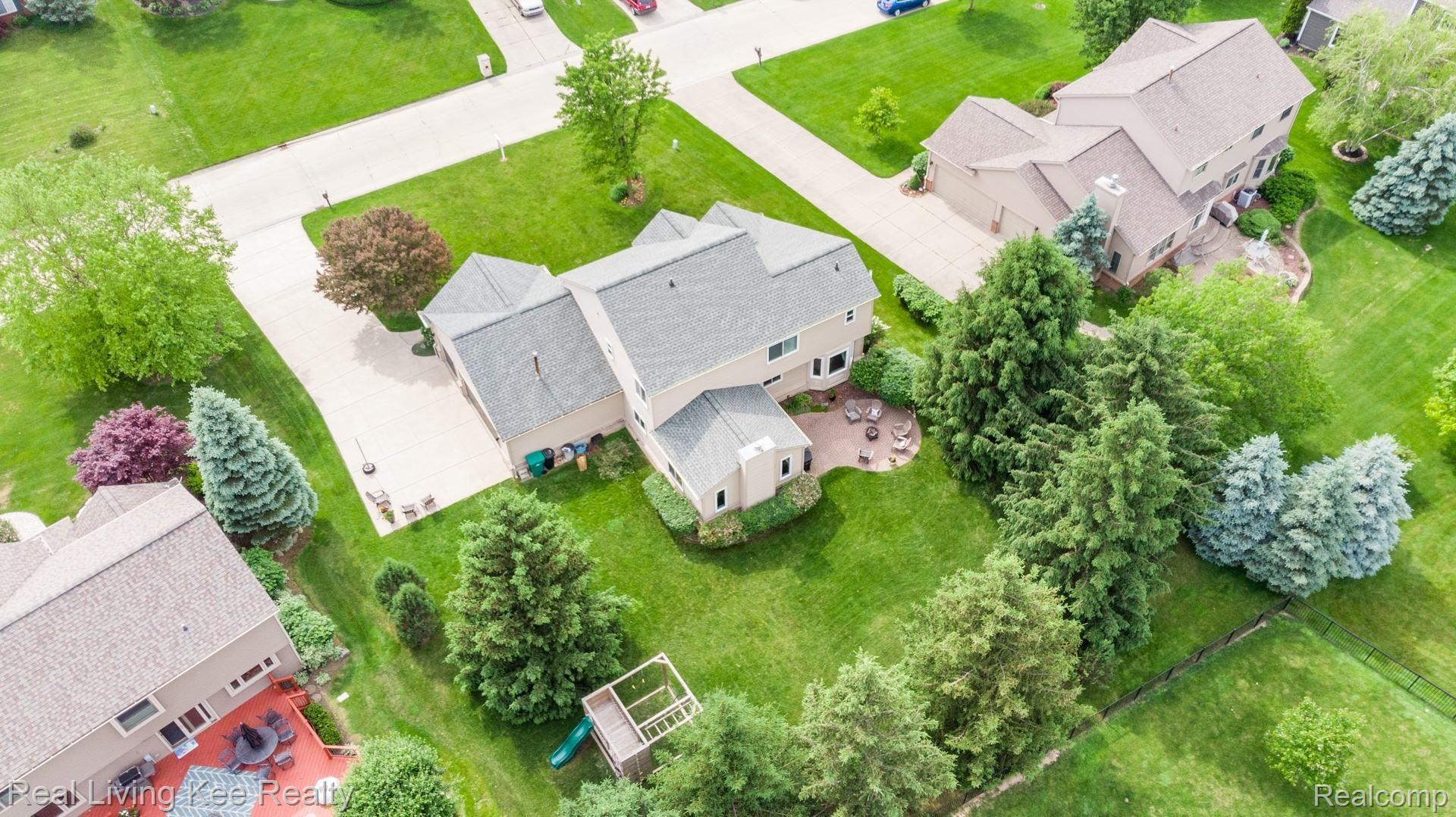 970 Ridgeview Circle Lake Orion, MI 48362 - Photo 45 of 50 970-Ridgeview-Cir-42.jpg