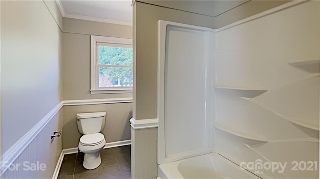 156 Randolph Road Dallas, NC 28034 - Photo 18 of 20 Gallery Image 18