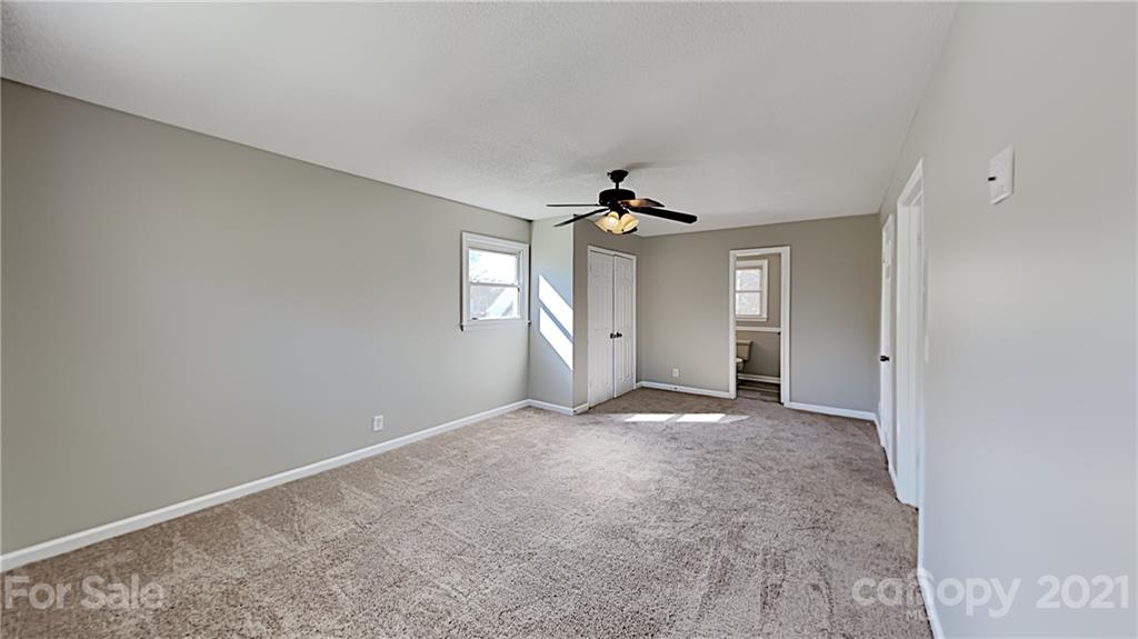 156 Randolph Road Dallas, NC 28034 - Photo 7 of 20 Gallery Image 7