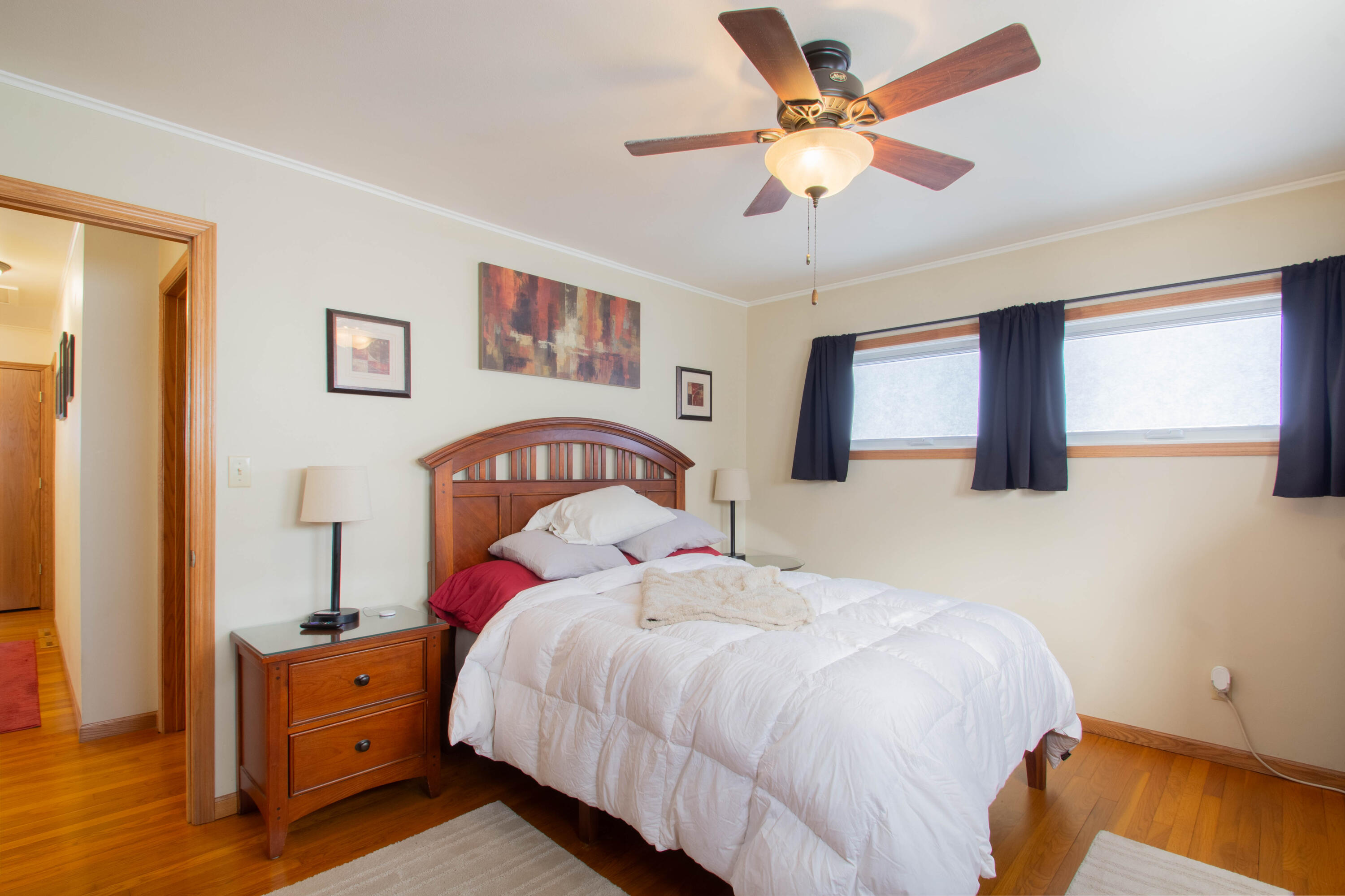 26 Park View Lane Watertown, WI 53094 - Photo 32 of 44 Primary Bedroom