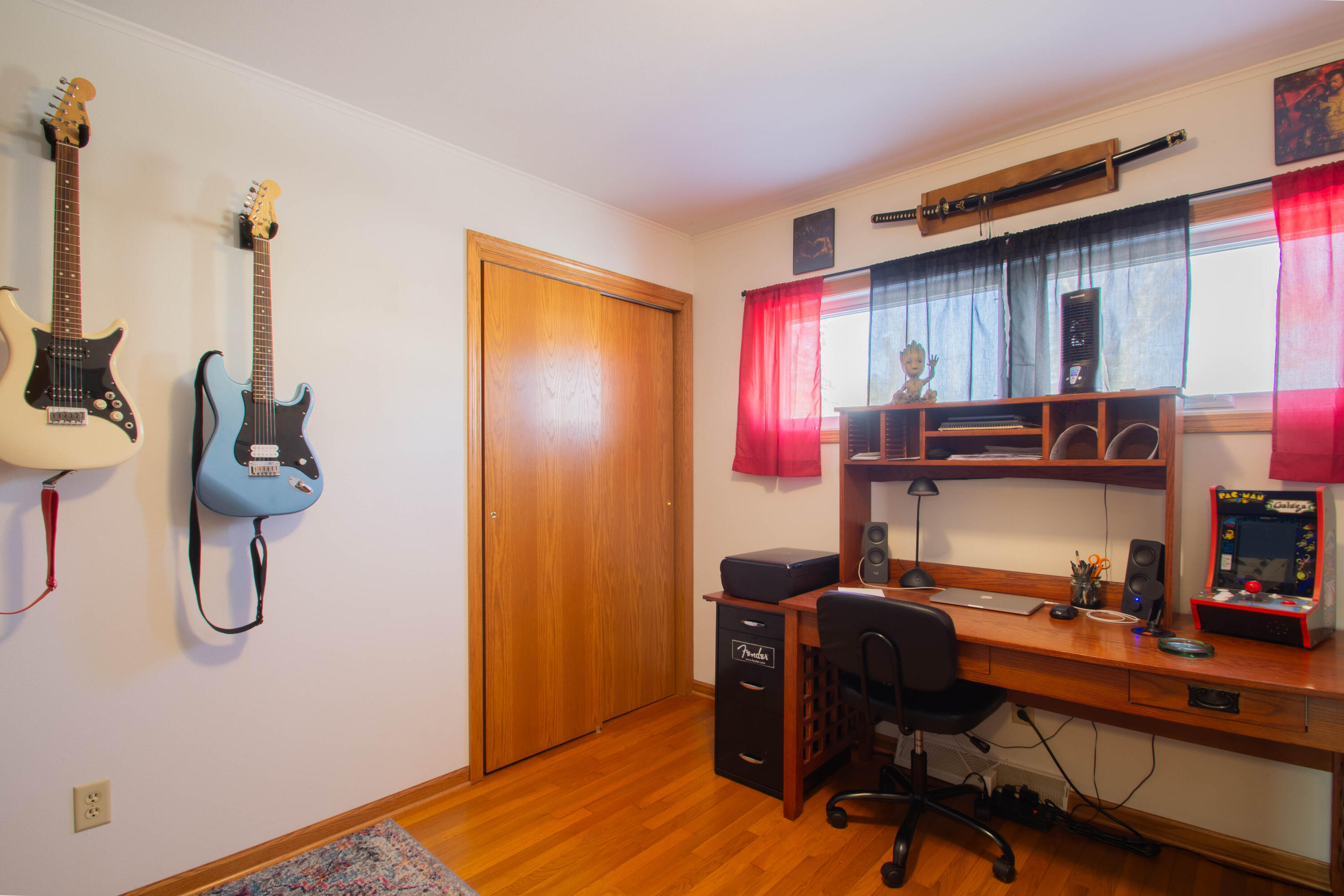 26 Park View Lane Watertown, WI 53094 - Photo 34 of 44 Bedroom 2