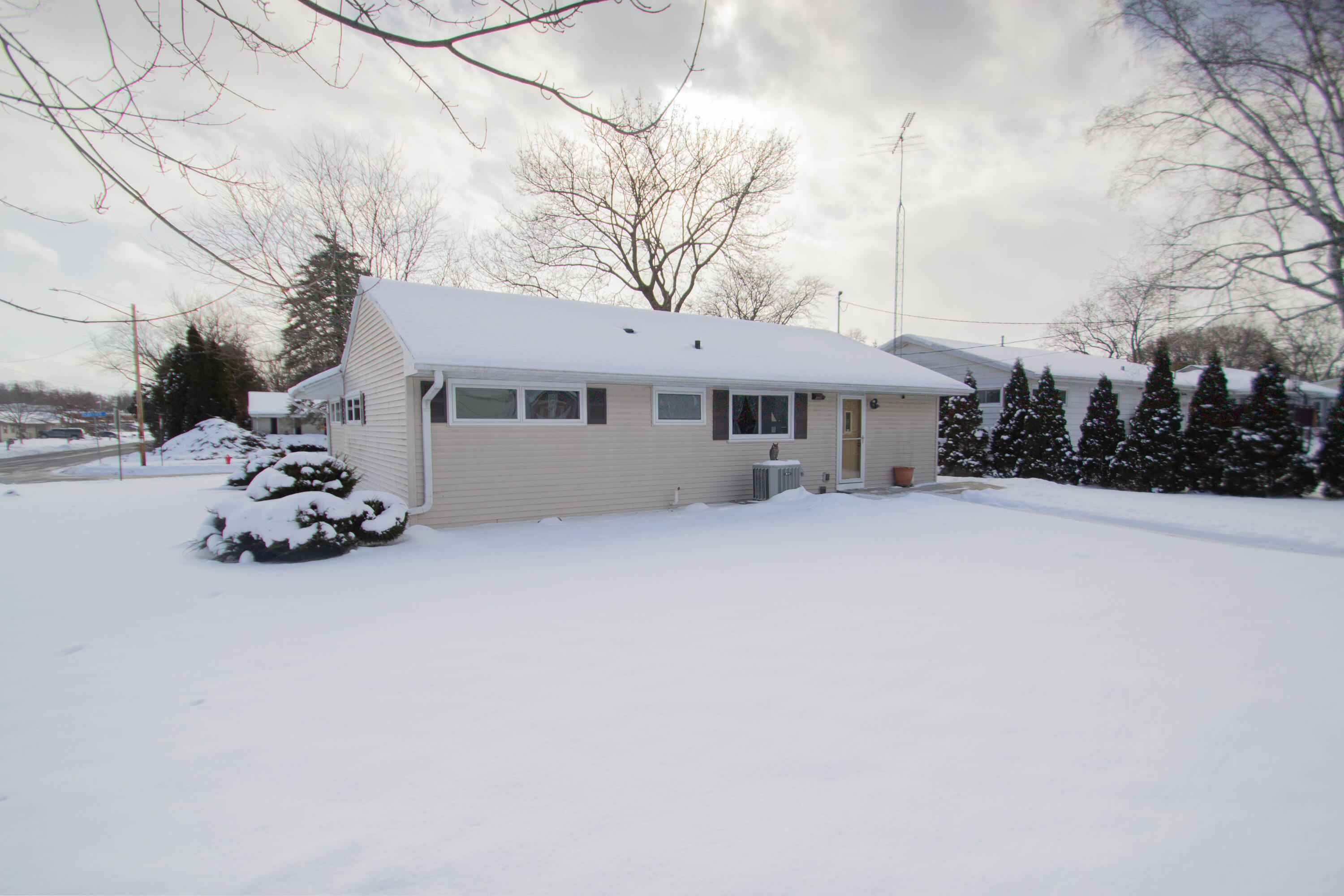 26 Park View Lane Watertown, WI 53094 - Photo 43 of 44 Spacious Corner Lot