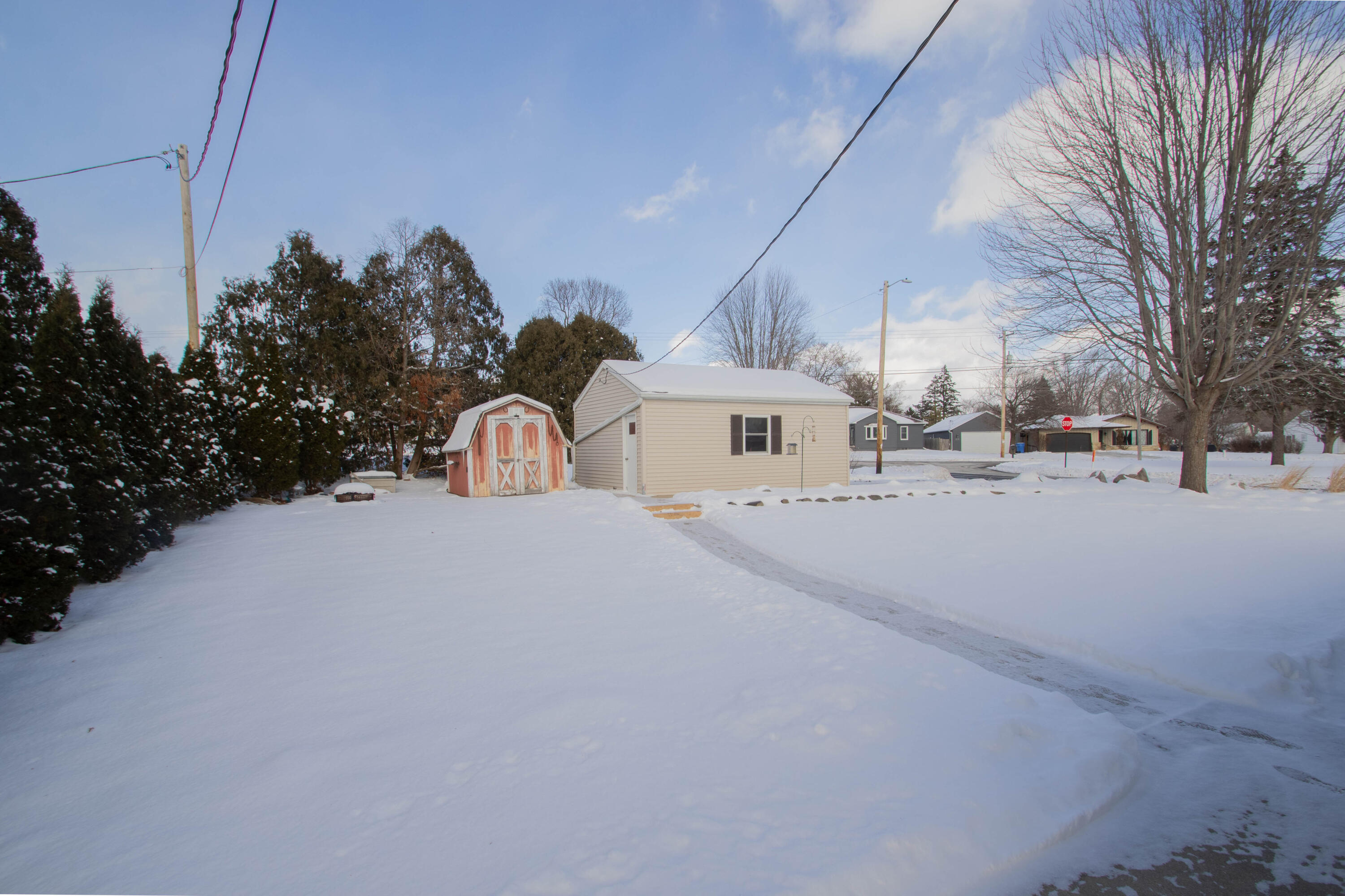 26 Park View Lane Watertown, WI 53094 - Photo 7 of 44 Backyard