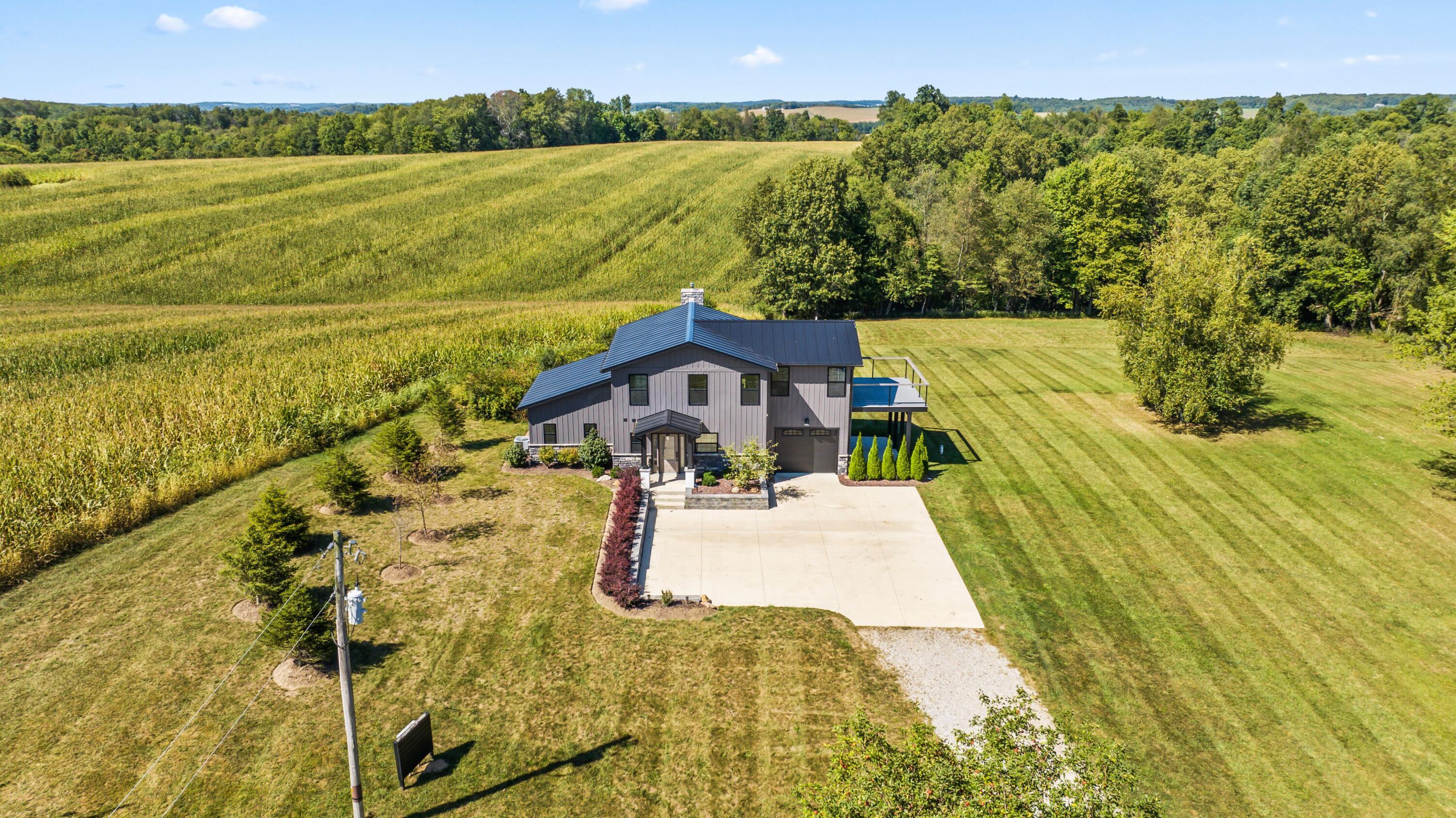 28305 Chestnut Ridge Road Danville, OH 43014 - Photo 2 of 50 Luxury Home with 5 Acres