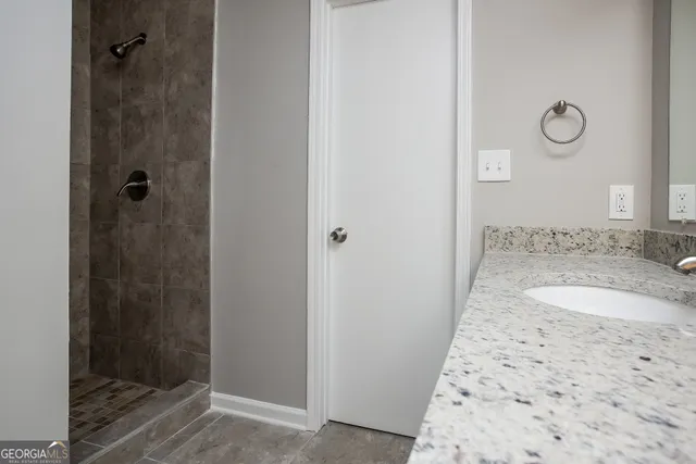 $1,930 | 140 Paces Way, Fayetteville, GA 30215