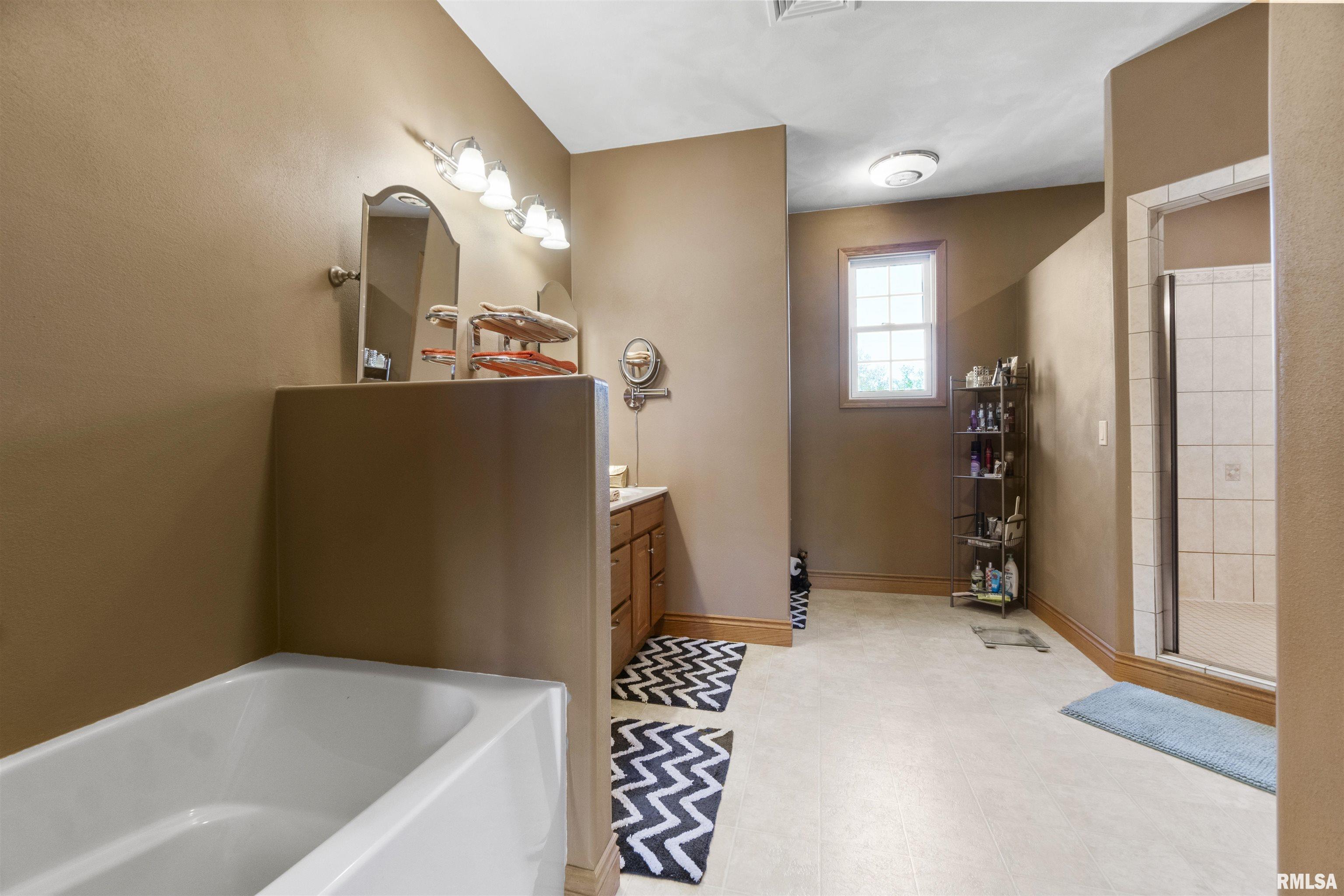 23353 Augusta Drive Washington, IL 61571 - Photo 20 of 53