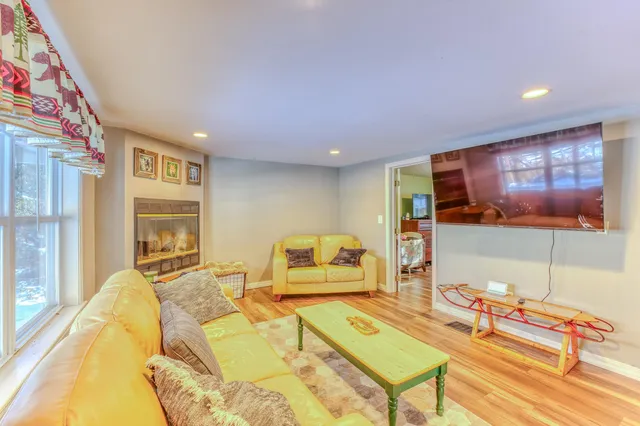 $319,999 | 28 Jodo Way, Bethlehem, NH 03574