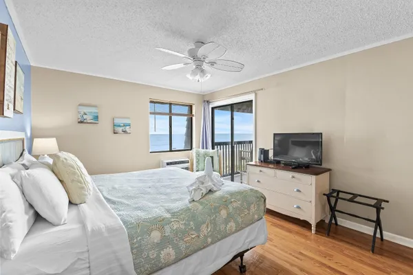 $259,999 | 201 76th Avenue North, Unit D3, Myrtle Beach, SC 29572