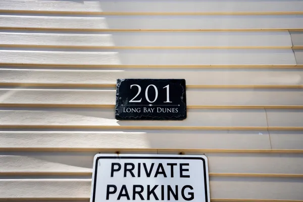 $259,999 | 201 76th Avenue North, Unit D3, Myrtle Beach, SC 29572