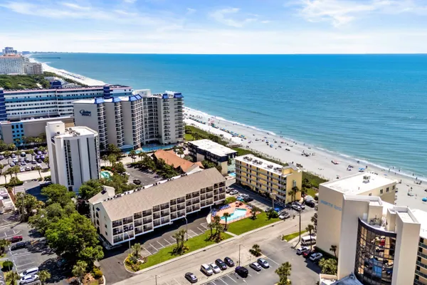 $259,999 | 201 76th Avenue North, Unit D3, Myrtle Beach, SC 29572
