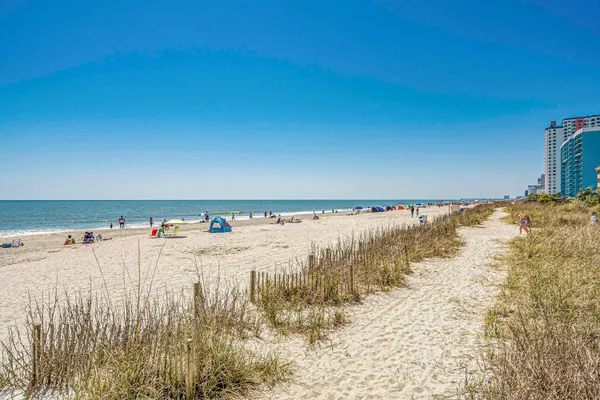 $259,999 | 201 76th Avenue North, Unit D3, Myrtle Beach, SC 29572