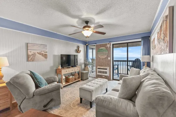 $259,999 | 201 76th Avenue North, Unit D3, Myrtle Beach, SC 29572