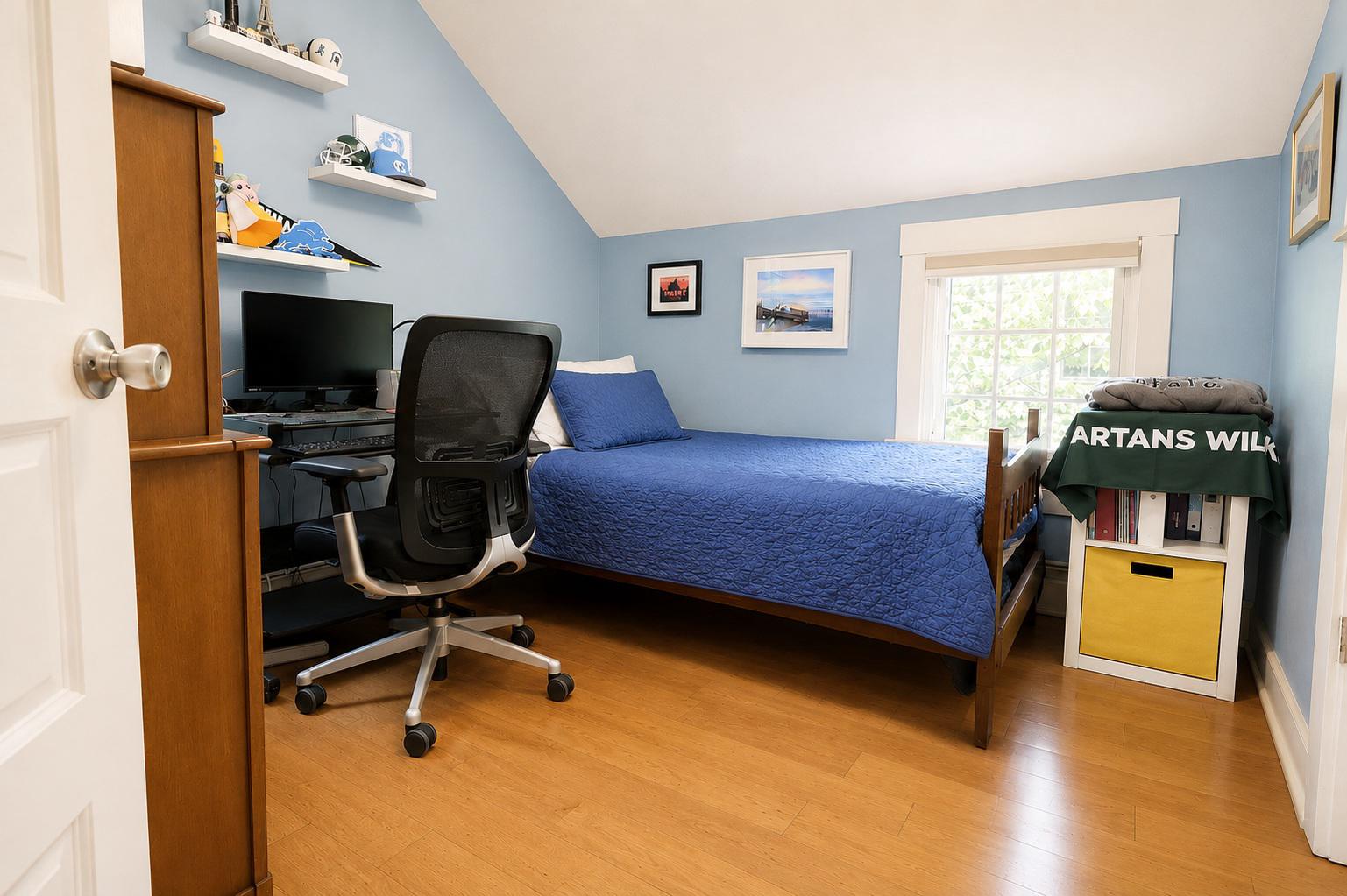 15 East Walnut Street Alexandria, VA 22301 - Photo 27 of 77 Upstairs bedroom #1