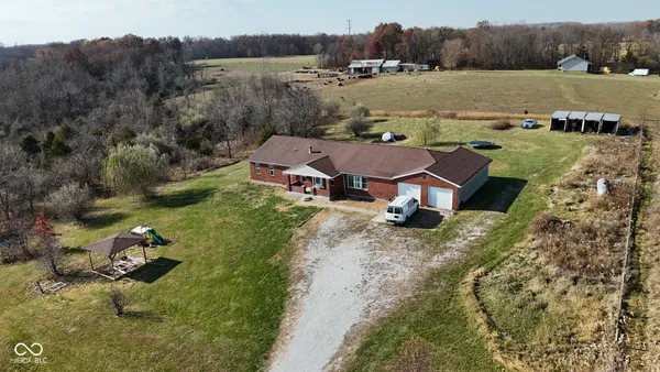 $500,000 | 6192 South County Road 550 East, Greencastle, IN 46135