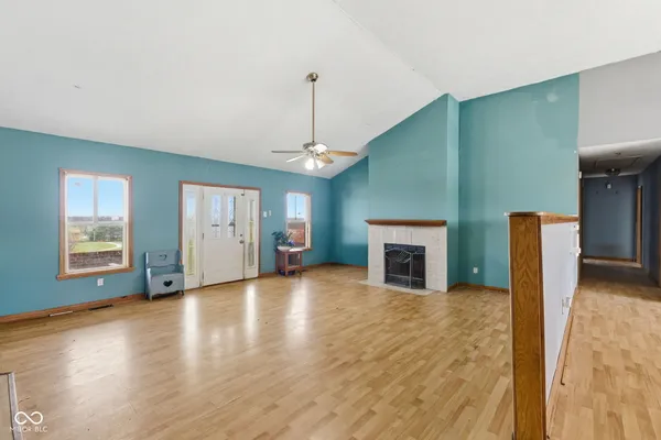 $500,000 | 6192 South County Road 550 East, Greencastle, IN 46135