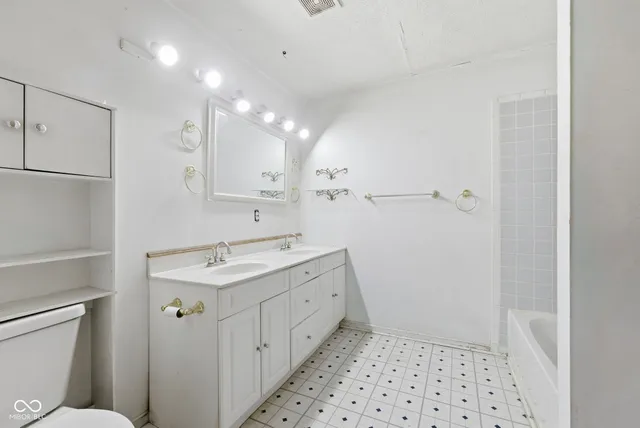 $514,900 | 6192 South County Road 550 East, Greencastle, IN 46135