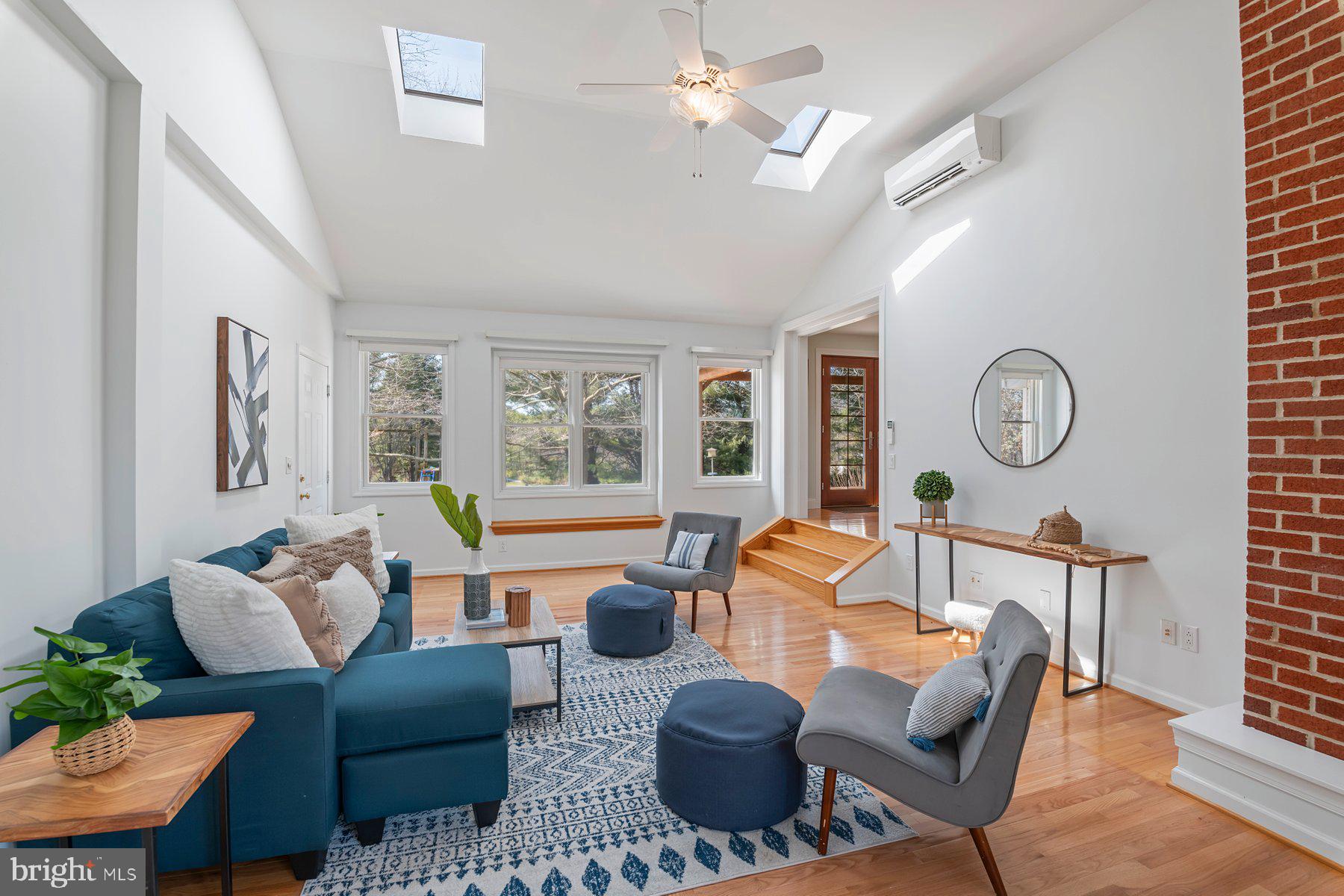2410 Duvall Road Woodbine, MD 21797 - Photo 9 of 60 Gallery Image 9