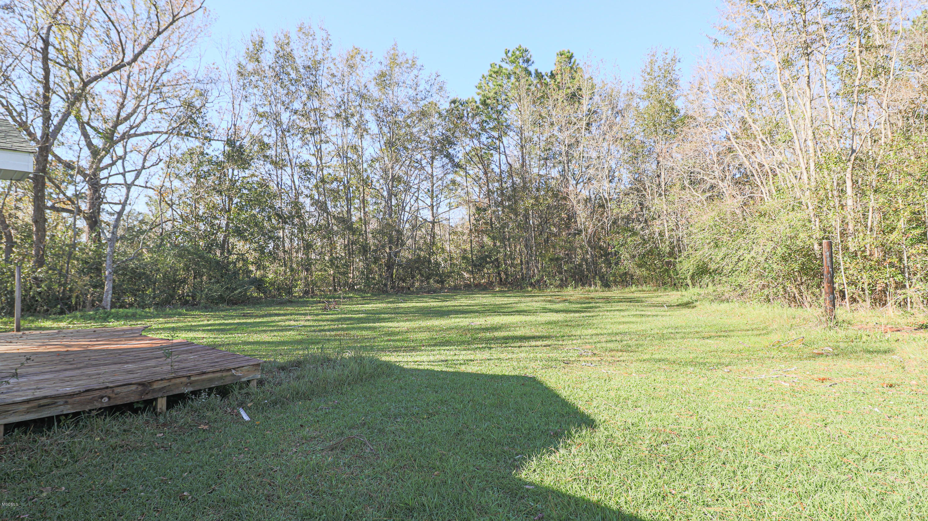 6503 Carlie Road Moss Point, MS 39562 - Photo 15 of 18 6503 Carlie-112