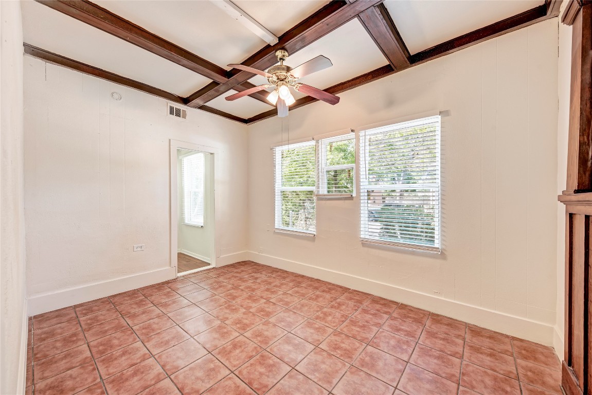 2911 Rio Grande Street Austin, TX 78705 - Photo 5 of 6 a view of an empty room and a window