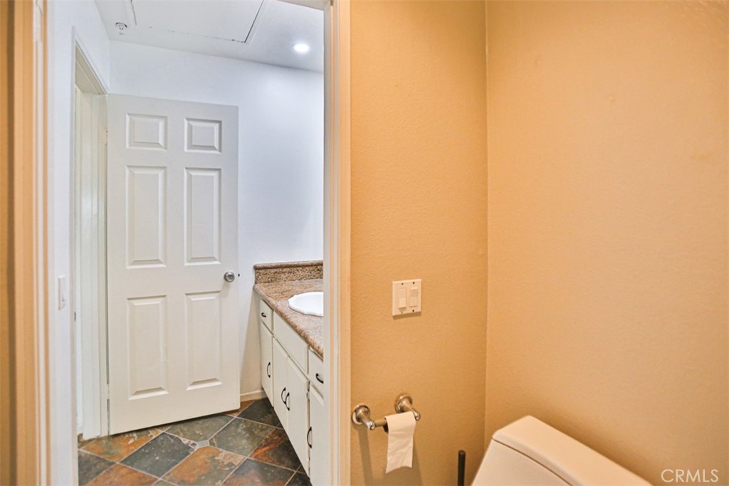 1200 Pacific Coast Highway, Unit 423 Huntington Beach, CA 92648 - Photo 3 of 40 a view of a bathroom