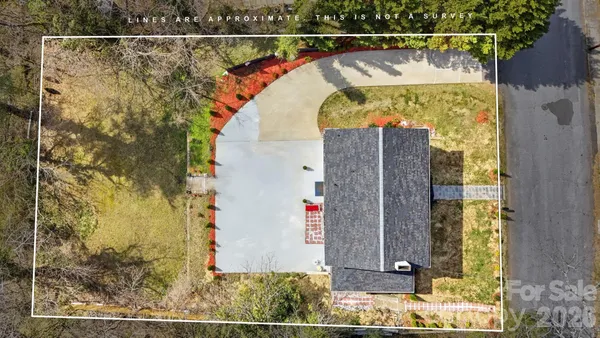 $449,900 | 1407 Mimosa Lane Northwest, Lenoir, NC 28645