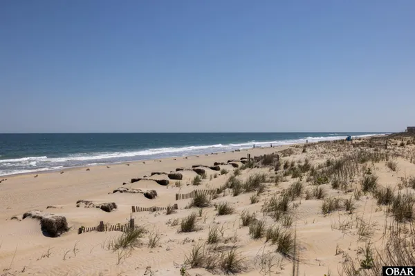 $750,000 | 1237 South Virginia Dare Trail, Kill Devil Hills, NC 27948