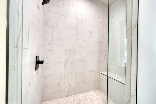 458 Sowers Road Blue Ridge, GA 30513 - Photo 29 of 47 CUSTOM MASTER SHOWER